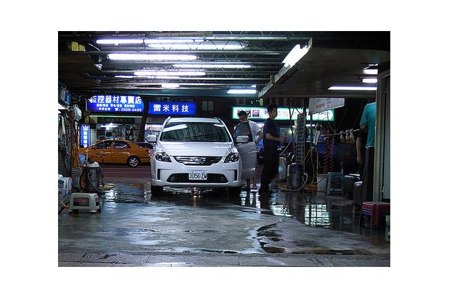 用水逾千度將加徵水費　洗車業受影響
