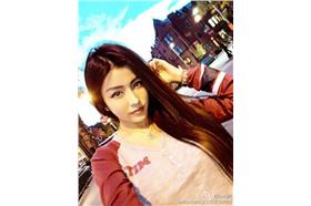 By2妹妹Yumi（圖／取自微博）