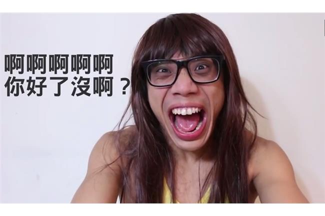 影／女生結伴上廁所的真相讓我震驚了