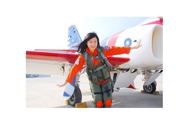 「去驗傷啊」女兵請假遭隊長刁難攻擊