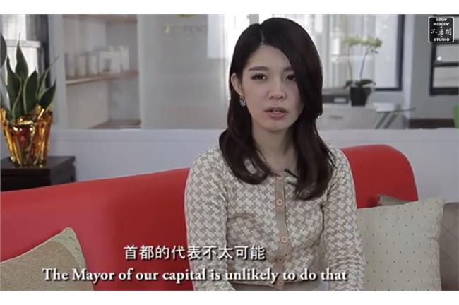 外國人看柯P搭捷運　日本正妹有話說