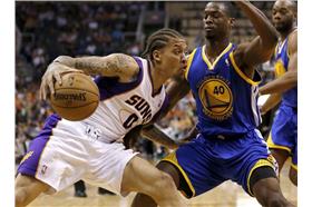 持球者為Michael Beasley（圖／美聯社／達志影像）