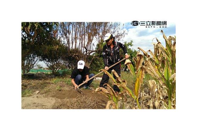 沈文程遊山玩水　主持篡位草地狀元？