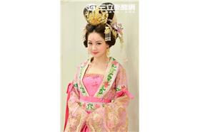 黃茵離扮武媚娘