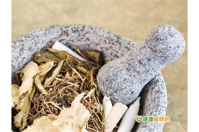 眩暈症狀、原因是什麼？中醫師告訴你