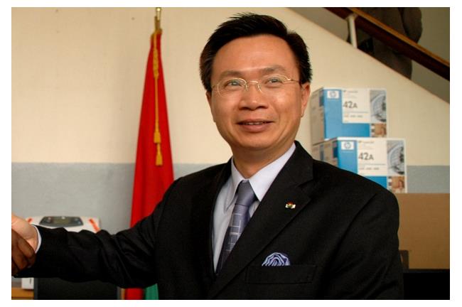 民進黨有理想　前外交部長黃志芳入黨