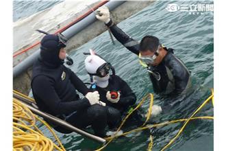 為了尋找海中珍寶　鄭志偉險二次溺水