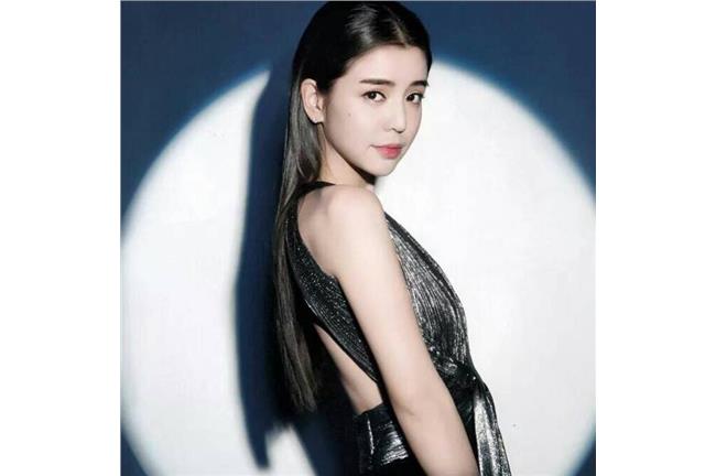 李毓芬被摸哪都好　自爆「手技」很棒