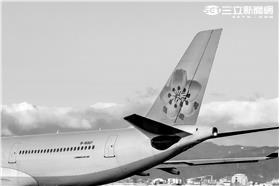 華航,落髮,工會,中華航空 (林敬旻攝)