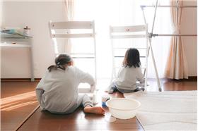 大掃除 圖片來源：flickr使用者hanenashi