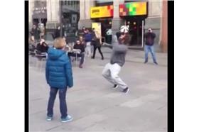 羅納度／https://www.youtube.com/watch?v=e7_4Rr6o-YY&x-yt-ts=1422579428&x-yt-cl=85114404