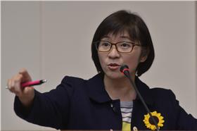 分局長不想幹-立委周倪安臉書