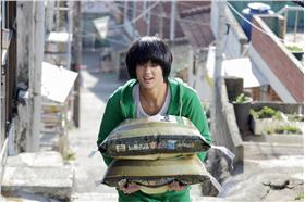 金秀賢《偉大的隱藏者》／Showbox