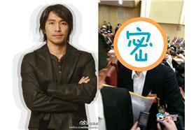 周星馳／微博
http://www.weibo.com/p/1002061770995791/album?pids=&phfilter=wbphoto#_0