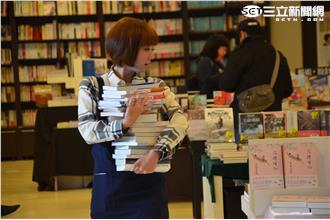 孟耿如遇變態買A書　還被問粗度嚇傻