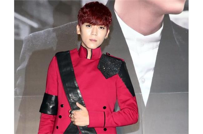 畢書盡回韓過年　向媽媽撒嬌好幸福