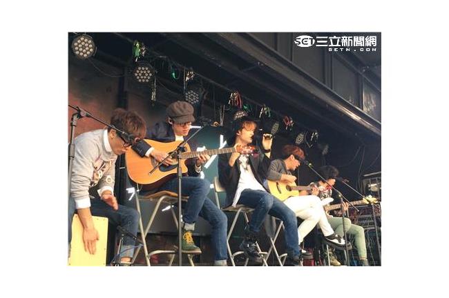 一起搖勒搖勒！　八三夭熱血巴士開跑