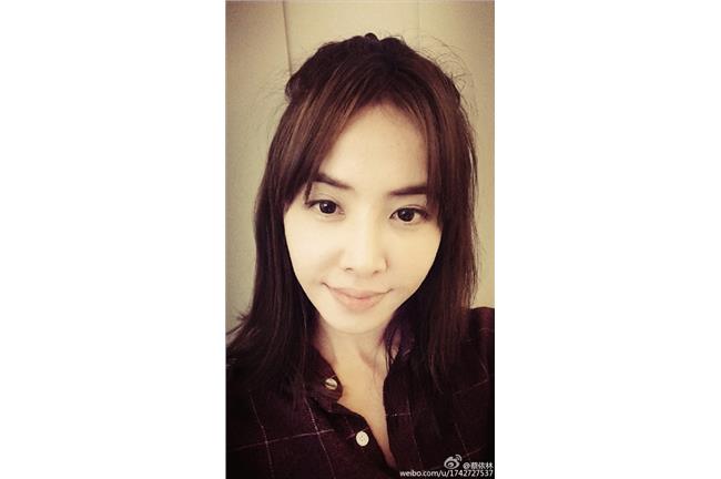 嚇署倫！蔡依林拜年上傳暴牙照嚇網友