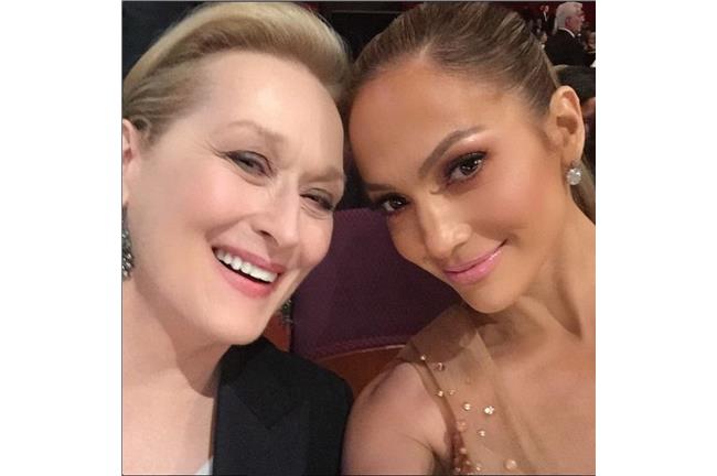 奧斯卡／典禮有點長！我們來自拍吧