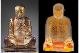 千年佛像內藏木乃伊。（圖／翻攝自每日郵報）