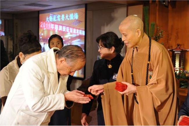 證嚴找名人救火引爭議！慈濟聲明澄清