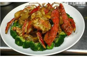 帝王蟹72變！鄭志偉吃到撐破肚？