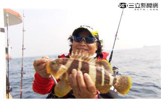 沈文程遭巨怪突襲　燃燒終極戰鬥魂！