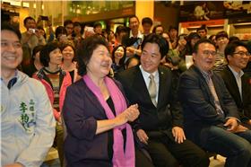 花媽、陳菊／臉書