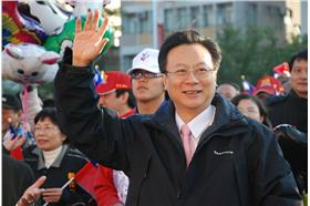 卓伯源／維基百科