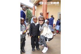 非洲小孩見面會／李天怡提供