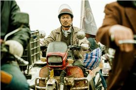 劉德華演農民／翻攝臉書華聯國際