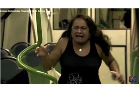 巴西整人節目喪屍入侵-https://www.youtube.com/watch?v=Mxfwtt-SftI