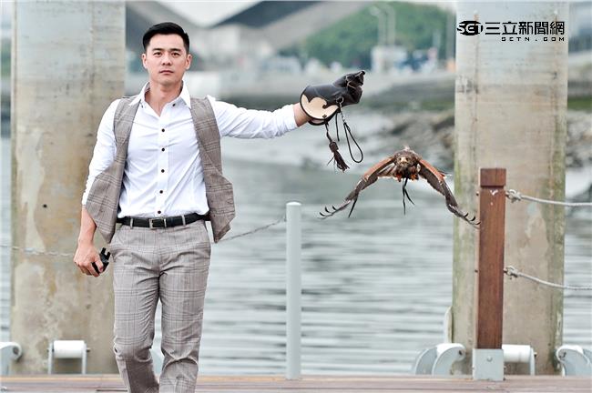 黃姵嘉湊對竇智孔　竟譜出新神鵰俠侶