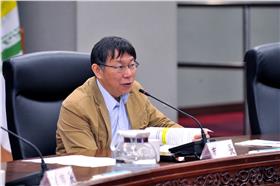 柯文哲,八德商圈 (台北市政府提供)