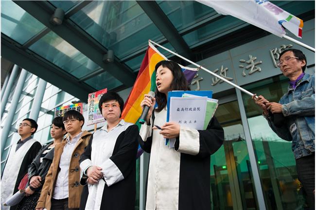 尊重同志！高市擬戶口名簿註多元婚姻