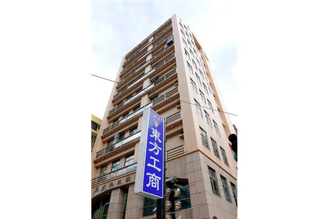 快訊／東方工商16歲男學生驚傳墜樓