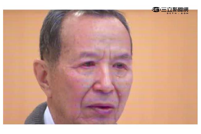 見父親落淚　勞乃成在電視前眼眶泛紅