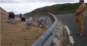 尼姑,挖沙,墾丁_youtube