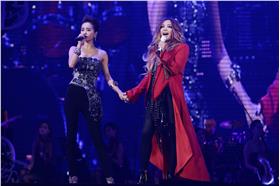 張惠妹蔡依林同台／ＥＭＩ提供