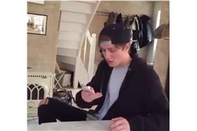 木琴／翻攝臉書Hiper Fm
https://www.facebook.com/video.php?v=10153141850120586