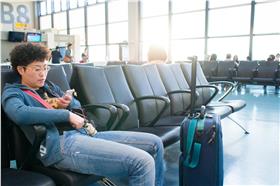 桃園機場/*嘟嘟嘟*/flickr/https://www.flickr.com/photos/enixii/8144686274