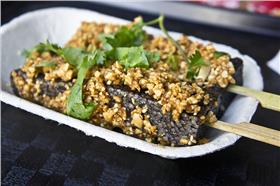 米血糕／flickr－Ruocaled
https://www.flickr.com/photos/ruocaled/7961732816/in/photolist-bqhoGY-4VvonP-d8xXMs-d8xXBU-9soZdx-8tRtHV-9sb183-ag68Fe-cgrR8W