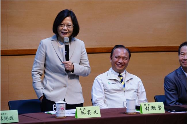 民進黨要維持兩岸現狀　說易行難