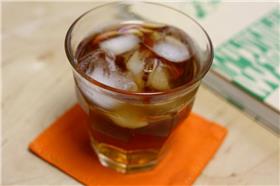 茶 取自Flickr-Tatsuo Yamashita https://www.flickr.com/photos/yto/4916631980/in/photolist-8ut2oU-7KZWKW-o4sHou-8Qu4E1-qzpo4S-qApWKw-dPrcuV-4pejng-r6JRZm-kaJg6q-jS23Vt-jS2Sez-7XN8de-bSe462-bSe43n-bSe3Yi-bSe3SR-bSdZCV-bSdZAn-bSdZyv-bSdZwi-bSdZrB-bSdZpH-bDjgGG-bwZS6J-bwZS4o-bwZS2S-bwZS1w-bKUzSF-bKUzQz-bKUzPK-bGF5GD-btLgLw-btLgJU-btLgFJ-btLgC9-bGF5vX-ojxhZN-3iwicZ-5ZfdDJ-kfaoKk-bPLr1g-nHEYKY-duihYL-ducFGR-ducFyg-ducFkX-duihfb-dui7hf-ducuS2