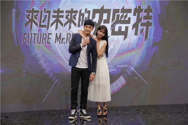 林佑威抓住弱點猛攻　李毓芬嬌嗔..