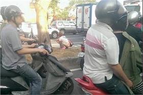 便溺、高雄、分隔島／Bear Chen／https://www.facebook.com/pop198820022002?fref=photo