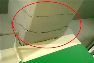 日勝生合宜宅　震後橫樑出現大量裂痕