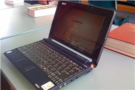 宏碁筆電（圖／取自Flickr, yum9me）https://www.flickr.com/photos/yum9me/2963375360/