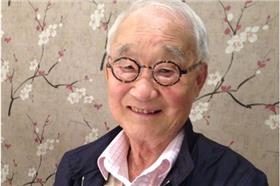 任九皋
翻攝http://blog.xuite.net/linmark.alumni/blog/240623665-Denis+Jen's+New+Portrait+on+Aug.+27,+2014+(Andrew+Wang%E5%88%86%E4%BA%AB)