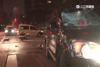 深夜車速快？騎士對撞休旅車送醫不治